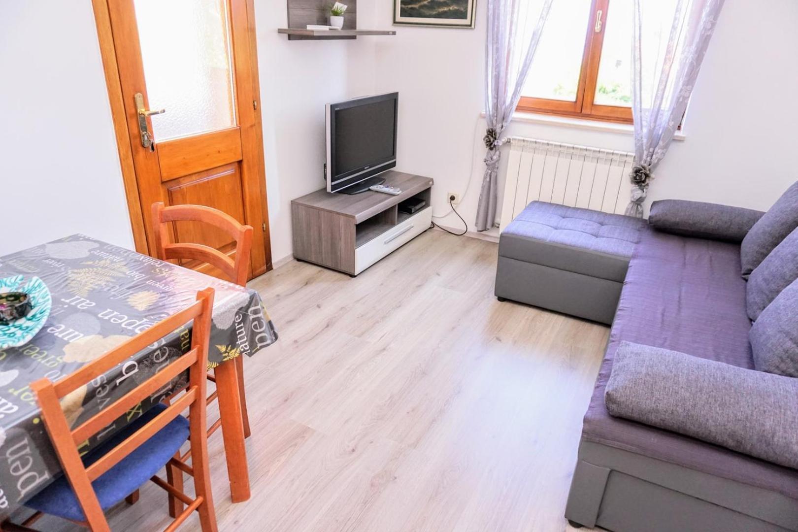 Apartment Stefica Crveni Vrh Dış mekan fotoğraf