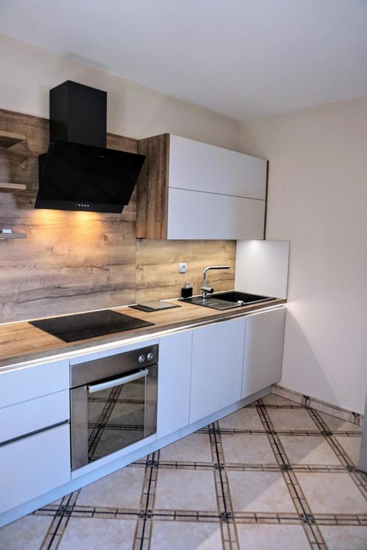 Apartment Stefica Crveni Vrh Dış mekan fotoğraf